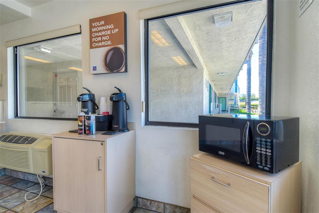 Motel 6 Anaheim Stadium - Orange Εσωτερικό φωτογραφία